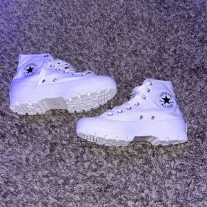 Converse Classic White High-Tops